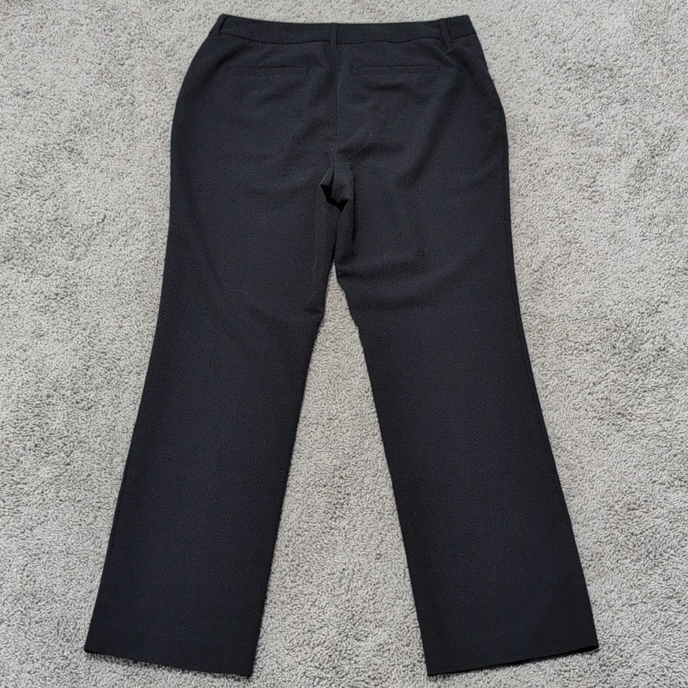 Chico's Black Straight Leg Slacks Work Pants Women's Size 1(8) Short - Picture 9 of 9